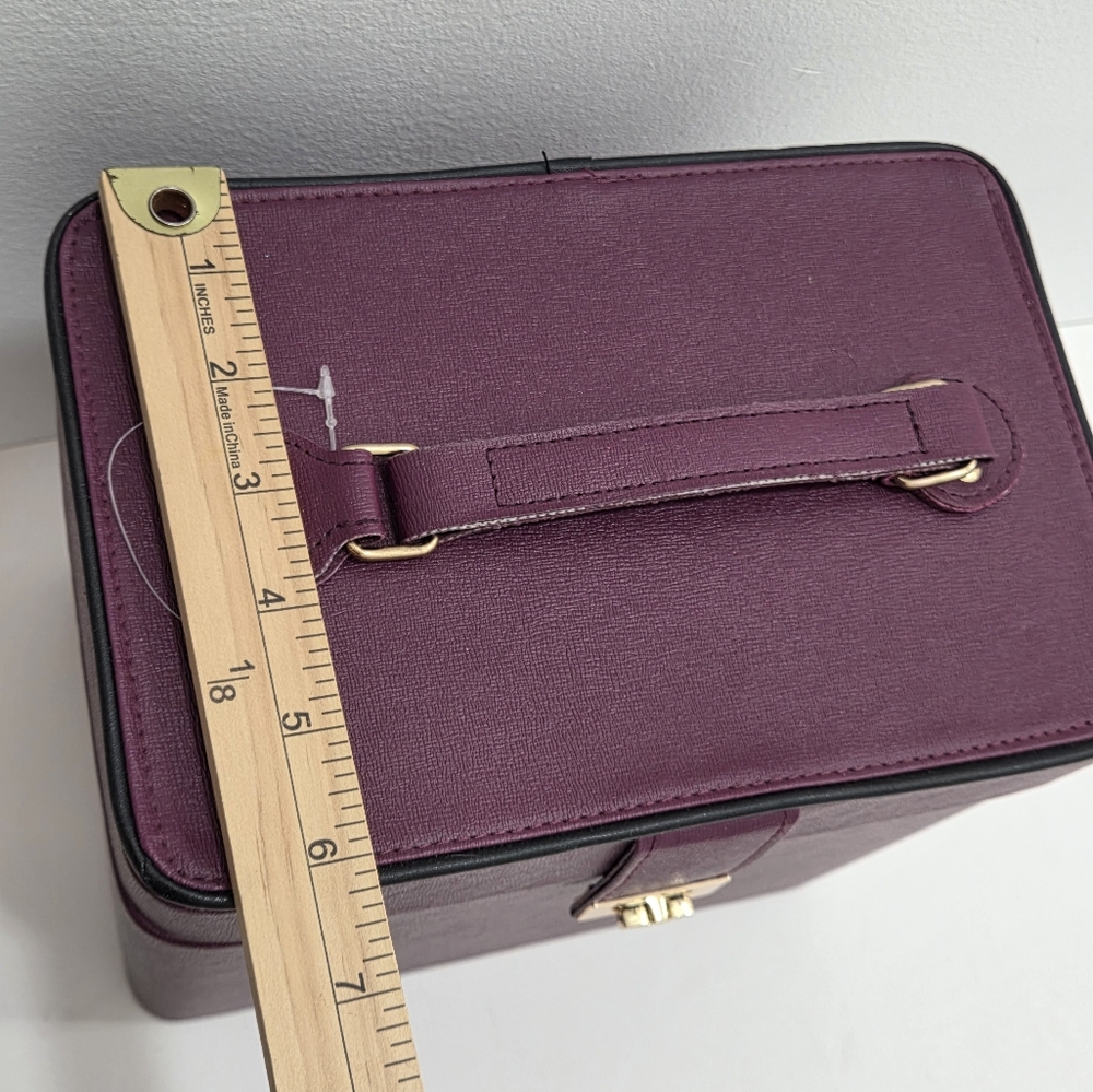Chic Purple Jewelry Organizer - Picture 11 of 16